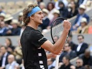 Geballte Faust von Alexander Zverev: Der Deutsche hielt sich mit Mühe im Turnier (Bild: KEYSTONE/EPA/JULIEN DE ROSA)