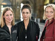 Julia Reichert, Hayat Erdogan und Tine Milz (v.l.n.r.) leiten zusammen die Geschicke am Zürcher Theater Neumarkt ab der Saison 2019/20. (Bild: KEYSTONE/WALTER BIERI)