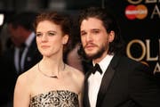 Der Schauspieler Kit Harrington und seine Frau Rose Leslie in London. (Bild: Joel Ryan/Invision/AP, 3. April 2016)