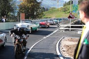Die Oberdorfstrasse anlässlich ihrer Einweihung am 13. Oktober 2018 (Bild: Roger Zbinden, Walchwil)