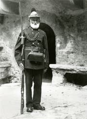 Andreas Kieber starb als letzter Soldat des liechtensteinischen Militärkontingents am 19. April 1939 im Alter von 95 Jahren. Ihn würdigte das Liechtenstein auf besondere Weise. (Bild: Baron Eduard von Falz-Fein/Landesarchiv)