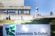 Die HSG präsentiert die ersten Ergebnisse zum Spesenskandal. (Bild: Adriana Ortiz Cardozo)