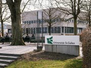 Die Universität St. Gallen hat über Konsequenzen aus der vor einem Jahr aufgedeckten Spesenaffäre informiert: Ein Professor hat gekündigt, ein Dozent erhielt einen schriftlichen Verweis, ein weiteres Disziplinarverfahren ist noch hängig. (Bild: KEYSTONE/CHRISTIAN BEUTLER)