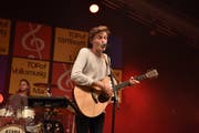 Stargast an der «Top of 19 Party »war der Zürcher Musiker Nickless. (Bilder: PD)