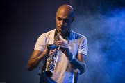 Joshua Redman wird zum Festivalstart spielen. (Bild: PD)