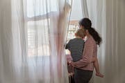 Nur wenige Mieter fordern eine Mietzinsreduktion ein. (Bild: Christof Schürpf/Keystone (Luzern, 10. März 2016)