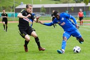 Sorgt fürs Luzerner Führungstor bereits in der 8. Minute: Eric Tia Chef (rechts). (Bild: Jakob Ineichen (Luzern, 4. Mai 2019))