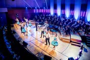 Rock'n'Roll Club Sixteen mit Lucerne Concert Band im KKL. (Bild: Nadia Schärli, Luzer, 3. Mai 2019)