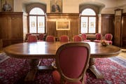 Neu können Paare aus St. Gallen auch im Bürgerratssaal im Stadthaus heiraten. (Bild: Adriana Ortiz Cardozo)