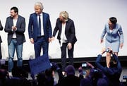 Von links: Matteo Salvini (Lega), Geert Wilders (Partei für Freiheit), Marine Le Pen (Rassemblement National) und Frauke Petry (AfD) beim Kongress «Freiheit für Europa». Bild: Michael Probst/AP (Koblenz, 21. Januar 2017)