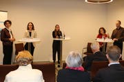 Von links: Irene Markart, Susanne Vincenz-Stauffacher, Moderatorin Salome Zeintl, Anna Miotto und Damian Gahlinger (Bild: Christof Lampart)