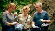 War ein perverser Serienmörder am Werk? Constanze Lauritzen (Christina Große, li.), Anna Janneke (Margarita Broich) und Paul Brix (Wolfram Koch) ermitteln. (Bild: HR/Degeto)