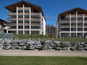 Die Erhebung von Gästetaxen bei den Eigentümern von Zweitwohnungen in den Bündner Gemeinden Laax, Flims und Falera ist gemäss Bundesgericht rechtens. (Bild: KEYSTONE/GIAN EHRENZELLER)