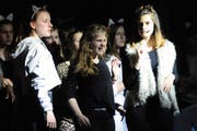25 Schülerinnen und Schüler aus drei Oberstufen sind am Projekt beteiligt. (Bild: Michael Hug)