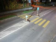 Auf diesem Fussgängerstreifen geschah im November 2017 in Lenzburg AG der tödliche Verkehrsunfall: Opfer ist eine 19-jährige Frau. Am Autosteuer sass ein Rentner - trotz Führerausweisentzugs. (Bild: Handout Kantonspolizei Aargau)