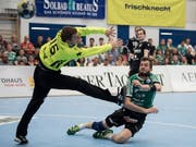 Pfadis Goalie Matias Schulz war nach der Pause eine Wand (Bild: KEYSTONE/PETER SCHNEIDER)