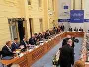 Am informellen EU-Gipfel in Rumänien beschworen die Staats- und Regierungschefs am Donnerstag in einer Erklärung den «Geist von Sibiu und einer neuen Union der 27». (Bild: KEYSTONE/EPA POOL/OLIVIER HOSLET / POOL)