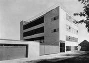 Das von Carl Mossdorf erbaute Gewerbegebäude im Originalzustand 1933. Bild Archiv