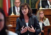 Gesundheitschefin Heidi Hanselmann während der Debatte im Rat. (Bild: Regina Kühne (11. Juni 2019))