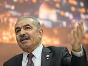 Der palästinensische Ministerpräsident Mohammed Schtajjeh wünschte sich, dass die Schweiz eine internationale Nahost-Friedenskonferenz einberufen würde. (Bild: KEYSTONE/AP/NASSER NASSER)