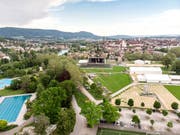 Das Gelände des Turnfests in Aarau: Die Aufbauarbeiten sind in vollem Gange. (Bild: Keystone/Urs Flüeler)
