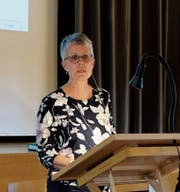 Gemeindepräsidentin Marianna Frei führt souverän durch die Gemeindeversammlung. (Bild: Thomas Brack)