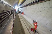Eine Blüte des internationalen Beschaffungsrechts: Der Schweizer Baukonzern Implenia baut einen Tunnel in Frankreich. (Bild: Peter Hummel)