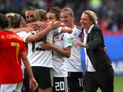 Nach Sieg gegen Spanien: Martina Voss-Tecklenburg kann mit Deutschland die WM-Achtelfinals planen (Bild: KEYSTONE/EPA/TOLGA BOZOGLU)