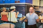 Glacé-Hersteller Maurizio Cagnazio vom La Vela. (Bilder: Michel Canonica)