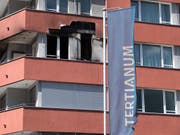 In einer Wohnung des Alters-Wohnzentrums Tertianum in Bellinzona hat es gebrannt. Eine Frau wurde lebensgefährlich verletzt. (Bild: Keystone / Ti-Press / Davide Agosta)