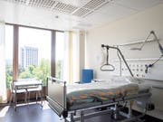 Das Bundesgericht hat Krankenkassen bei der Berechnung des Spitalkostenbeitrags in die Schranken gewiesen. (Bild: KEYSTONE/ENNIO LEANZA)