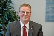 Bilanz der OKB Obwaldner Kantonalbank am 21. Februar 2017 beim Hauptsitz in Sarnen. Im Bild Josef Zemp.