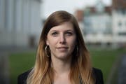Andrea Oertle, Jahrgang 1990, hat in Zürich und Luzern Internationales Recht, Politik und Geschichte studiert und arbeitet als Campaignerin. (Bild: Benjamin Manser)