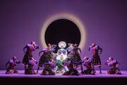 Die letzte Aufführung des Tanztheaters «Orfeo ed Euridice» muss am Freitagabend abgesagt werden. (Bild: Luzerner Theater)