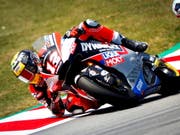 Tom Lüthi verpasste die Pole-Position für das Moto2-Rennen in Montmeló nur ganz knapp (Bild: KEYSTONE/EPA EFE/ENRIC FONTCUBERTA)