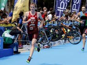 Adrien Brifford war der Schweizer Schlussläufer im Mixed-Team-Wettkampf der WM-Serie in Nottingham (Bild: KEYSTONE/EPA EFE/ELVIRA URQUIJO A.)