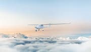 Die Argus-Drohne von Altenrhein basiert auf einem umgebauten Ultraleichtflugzeug der slowenischen Firma Pipistrel. (Bild: pd)