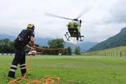 Demonstration einer Longlinerettung.