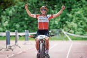 Ramona Forchini überquerte die Ziellinie beim Swiss Bike Cup schon zum zweiten Mal als Siegerin. (Bild: PD)
