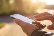 Smartphones haben es nicht gern zu heiss. (Bild: Getty)