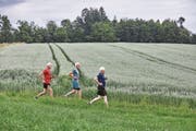 Die Mehrheit der Älteren bezeichnet ihren Gesundheitszustand als gut. (Bild: Christoph Schürpf/Key)