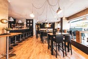 Mitten im Stadtzentrum von Zug: Das Café Glücklich. (Bild: PD)