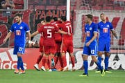 Gegen Olympiakos Piräus hatte der FC Luzern in der Europa-League-Qualifikation im Vorjahr deutlich das Nachsehen. (Bild: Martin Meienberger/Freshfocus (Piräus, 09. August 2018)