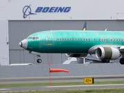 Die US-Flugaufsicht FAA hat am Sonntag neue Mängel an über 300 Boeing-Flugzeugen des Typs 737 MAX und an dem älteren Modell 737 bekanntgegeben. (Bild: KEYSTONE/AP/TED S. WARREN)