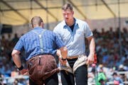 Joel Wicki und Pirmin Reichmuth trennen sich im vierten Gang Unentschieden. (Bild: Eveline Beerkircher (Willisau, 2. Juni 2019))