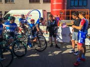 Daniel Markwalder, Franco Marvulli und Stefan Küng vor dem Start. (Bild: Raphael Rohner)
