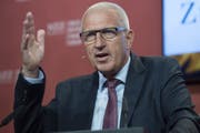In der Bredouille: Ex-Raiffeisen-Chef Pierin Vincenz. (Bild: Keystone)
