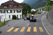 Die Unfallstelle vor dem Gemeindehaus in Beckenried. (Bild: Kantonspolizei Nidwalden, 19. Juni 2019)