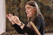 Dirigent mit Temperament: Robert Bokor. Bild: Martin Preisser