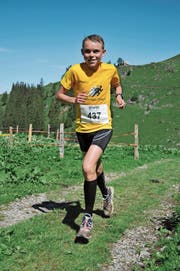 Junior Tobias Renggli aus Buchrain verliert nur 1:29 Minuten auf den Tagessieger Julian Hodel aus dem zugerischen Oberwil. (Bilder: Urs Hanhart, Bannalp, 23. Juni 2019)